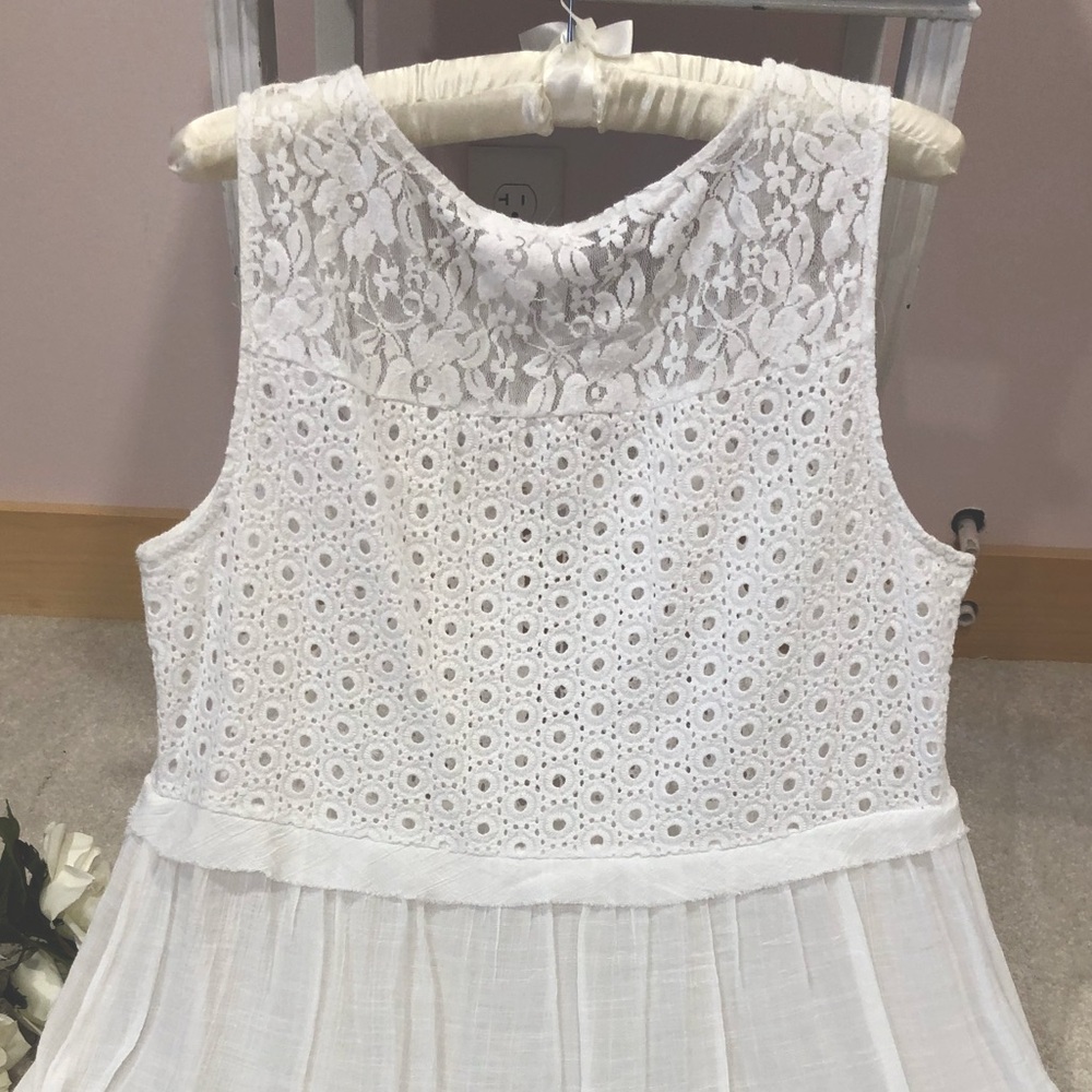 Forgotten Grace White Eyelet Lace Ethereal Top Size Large - Picture 4 of 7